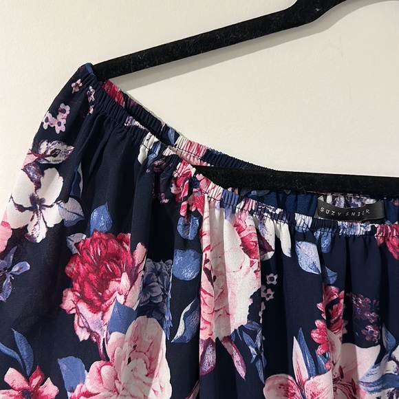 Off the shoulder blouse - Picture 3 of 4